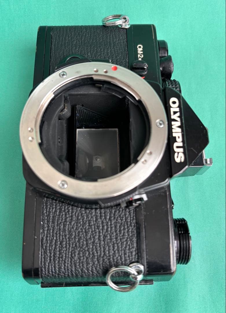 ★ OLYMPUS OM-2N BLACK + 広角レンズ 35mm