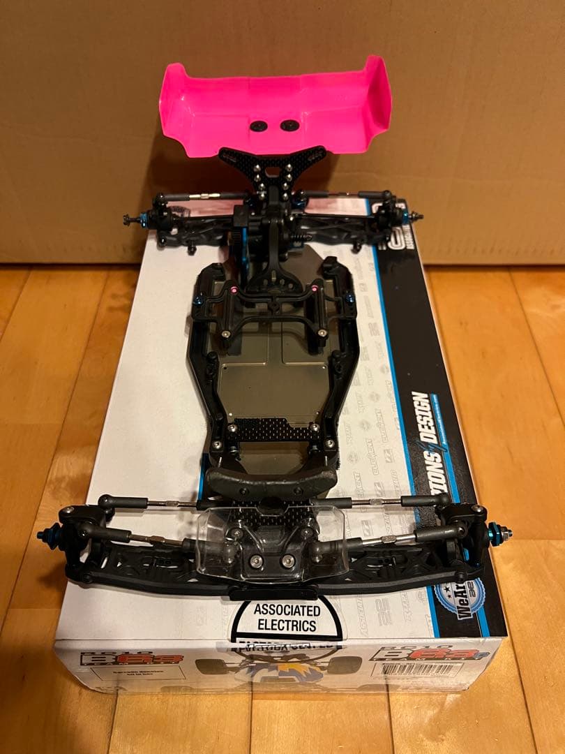 Associated RC10 B6.3D アソシエイテッド