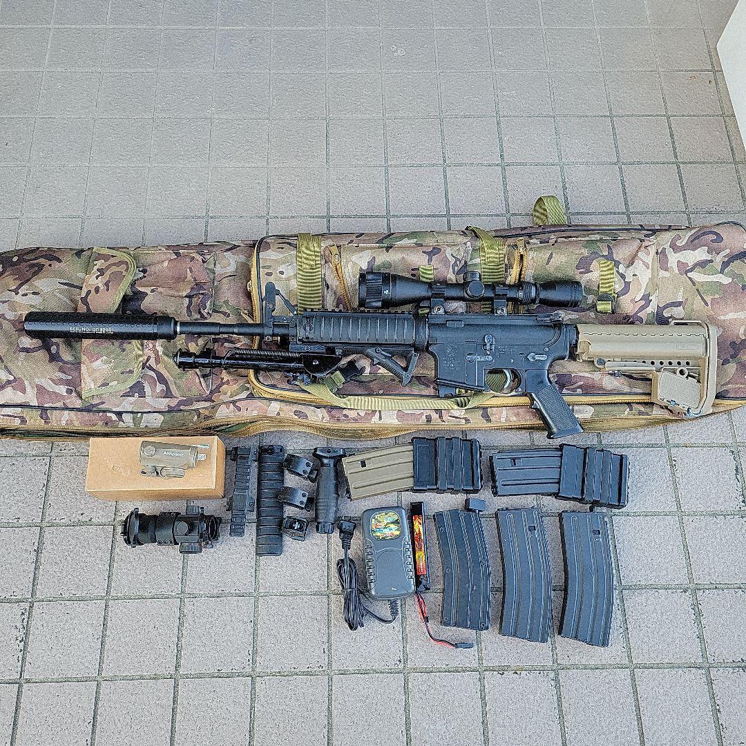 タロウ 東京マルイ 次世代電動ガン M4A1ライフル　タクティカルライト