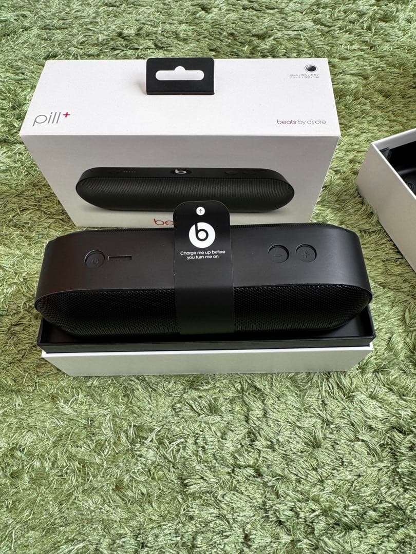 Beats Pill+ スピーカー　ビーツ　ワイヤレススピーカー