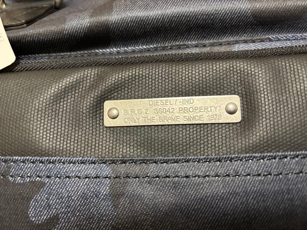 DIESEL 迷彩柄 ボストンバッグ B.R.G.Z. 35042