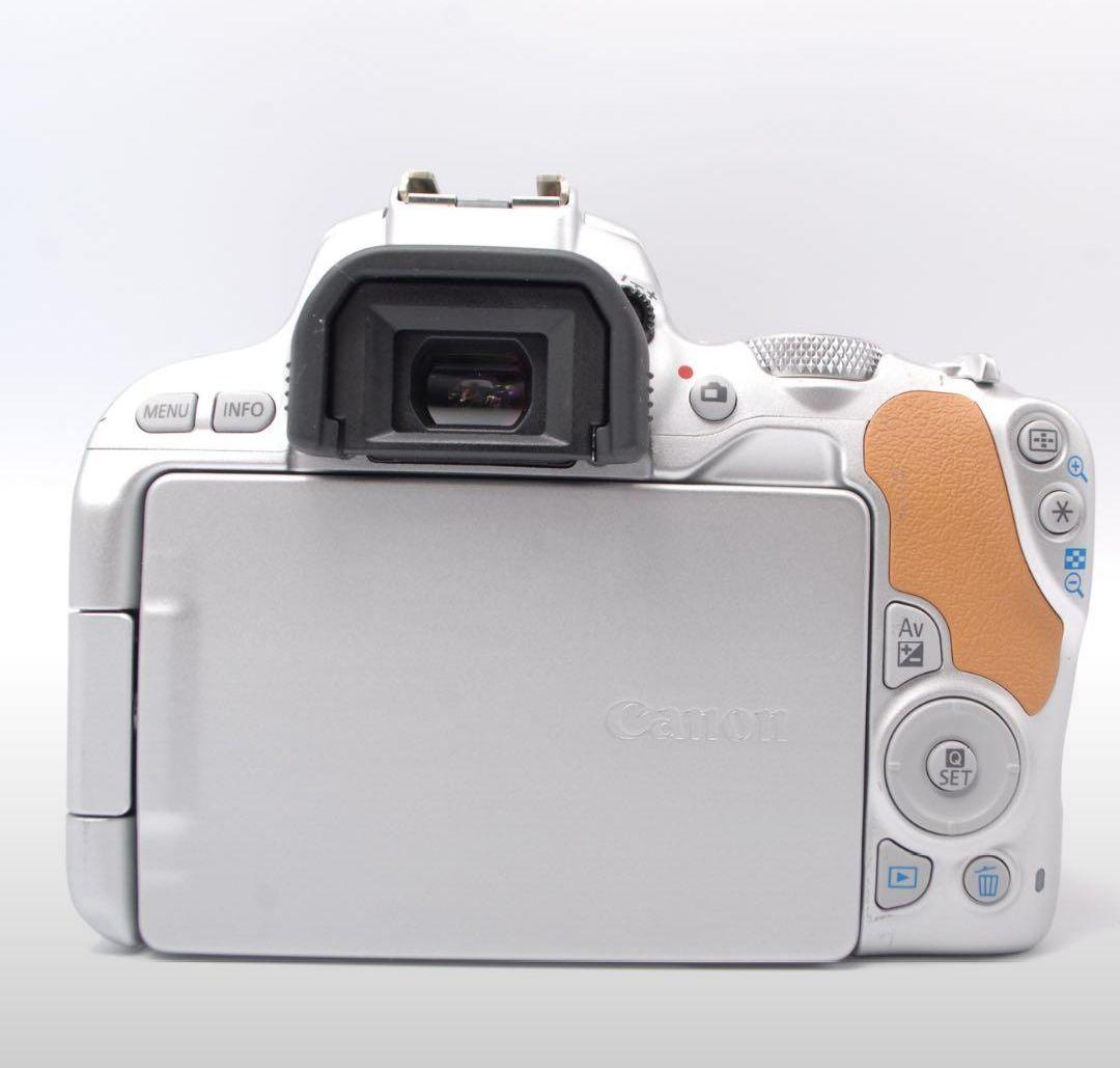 Canon EOS Kiss X9 ダブルレンズ スマホ転送可能 8GBカード付