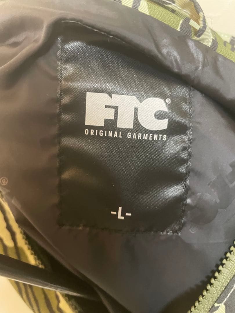 FTC ハーフジップ