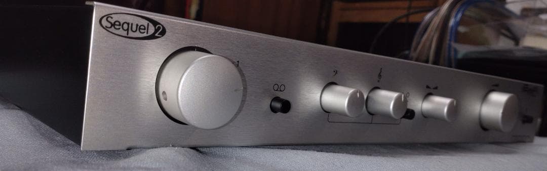 EMF audio Sequel 2 プリメインアンプ