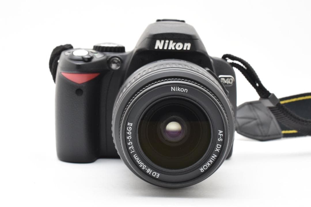 新品級 ニコン D40 18-55 f3.5-5.6 ショット1835 H028