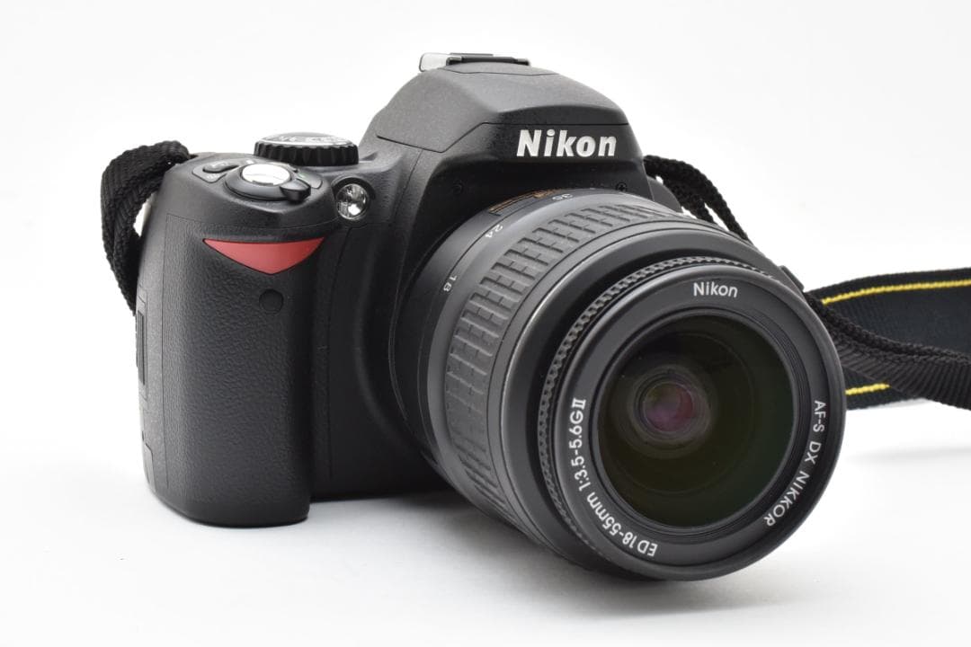 新品級 ニコン D40 18-55 f3.5-5.6 ショット1835 H028