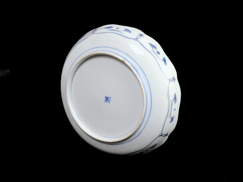 古伊万里　金襴手　陽刻　窓絵　花の図　８寸皿　E109AS-fbfq