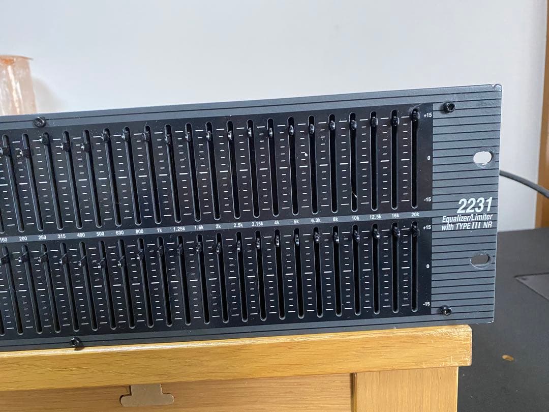 グラフィック・イコライザー　ＤＢX 2231