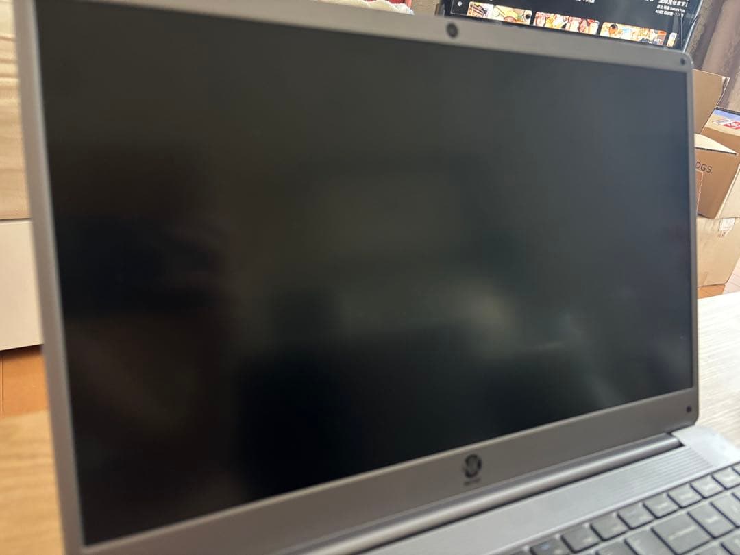 【美品】ノートパソコン ノートPC シルバー 薄型