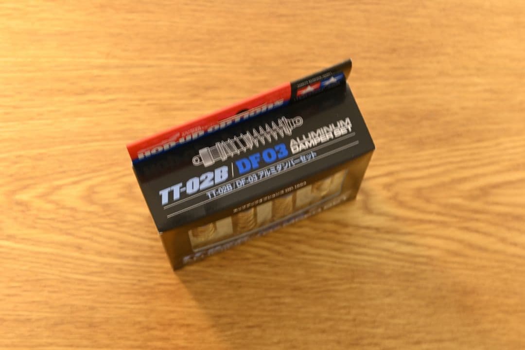 【未組立】コミカルアバンテ 1/10 おまけダンパーセットつき