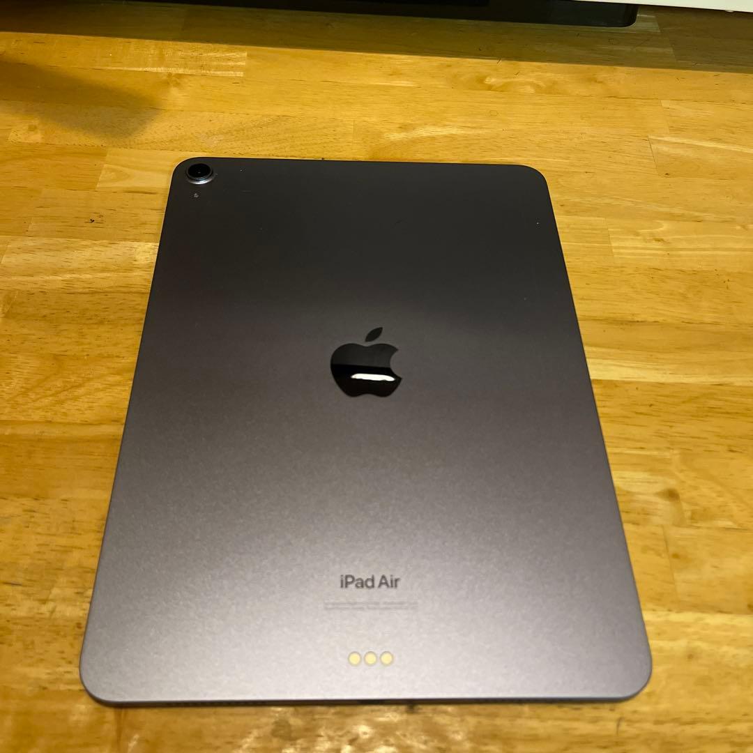 Apple iPad Air 第5世代　256GB 本体