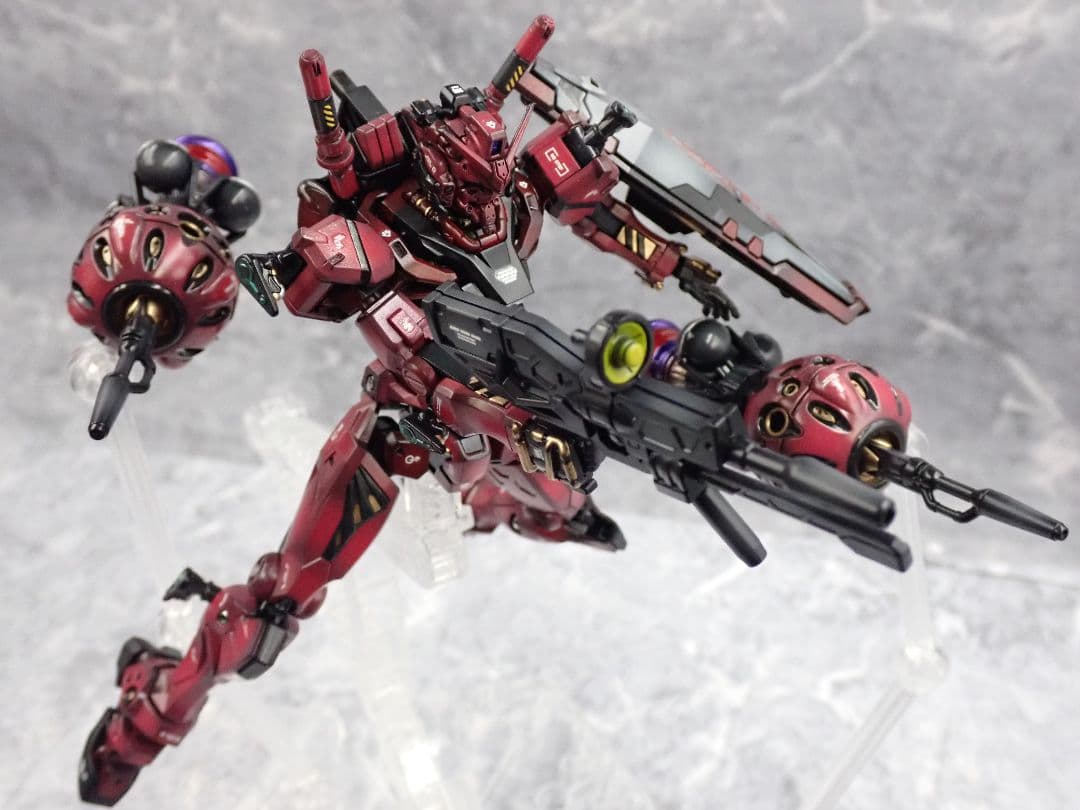 HG ジークアクス 赤いガンダム 全塗装 ガンプラ 塗装済 完成品