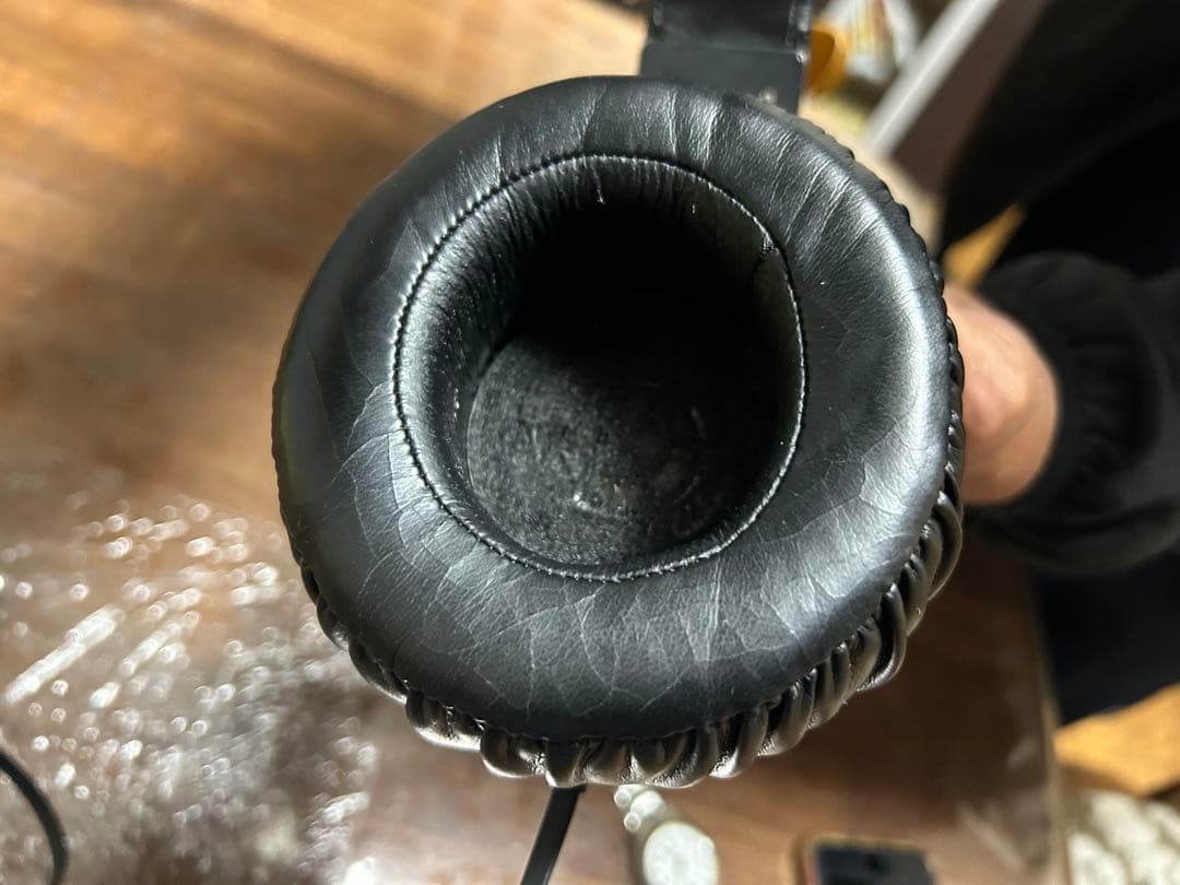 SONY ソニー MDR-XB700 EXTRA BASS 密閉型ヘッドホン