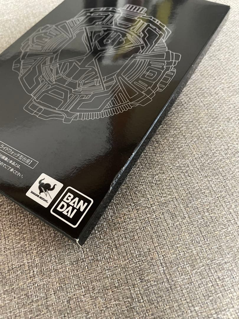 S.H.Figuarts(真骨彫製法) 仮面ライダーキバ キバフォーム