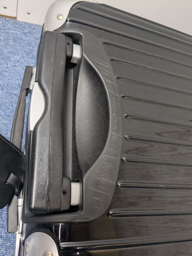 リモワ リンボ 32L 2輪 マットブラック 機内持込 TSA