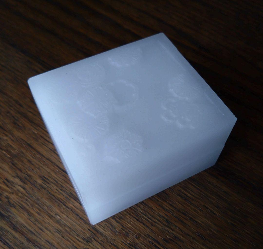 入手困難　松田苑子「ときの箱」乳白色