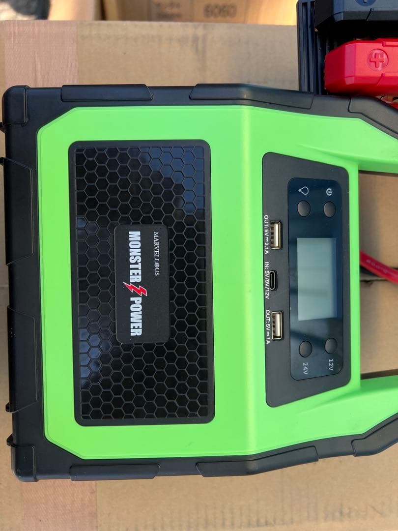 MARVELLOUS（マーベラス） 12V・24V対応ジャンプスターター