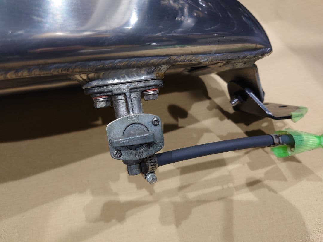 【週末限定！値下げ中】アルミタンク (グラストラッカー・ST250) ※説明必読