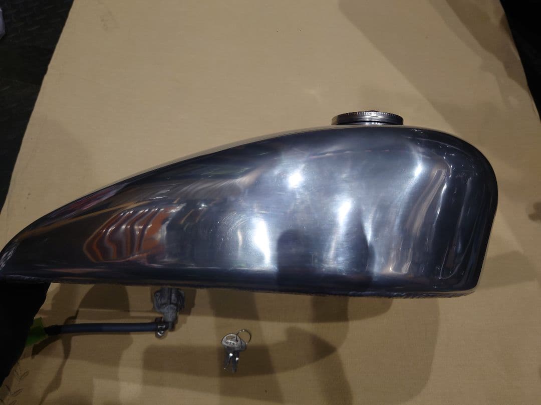 【週末限定！値下げ中】アルミタンク (グラストラッカー・ST250) ※説明必読