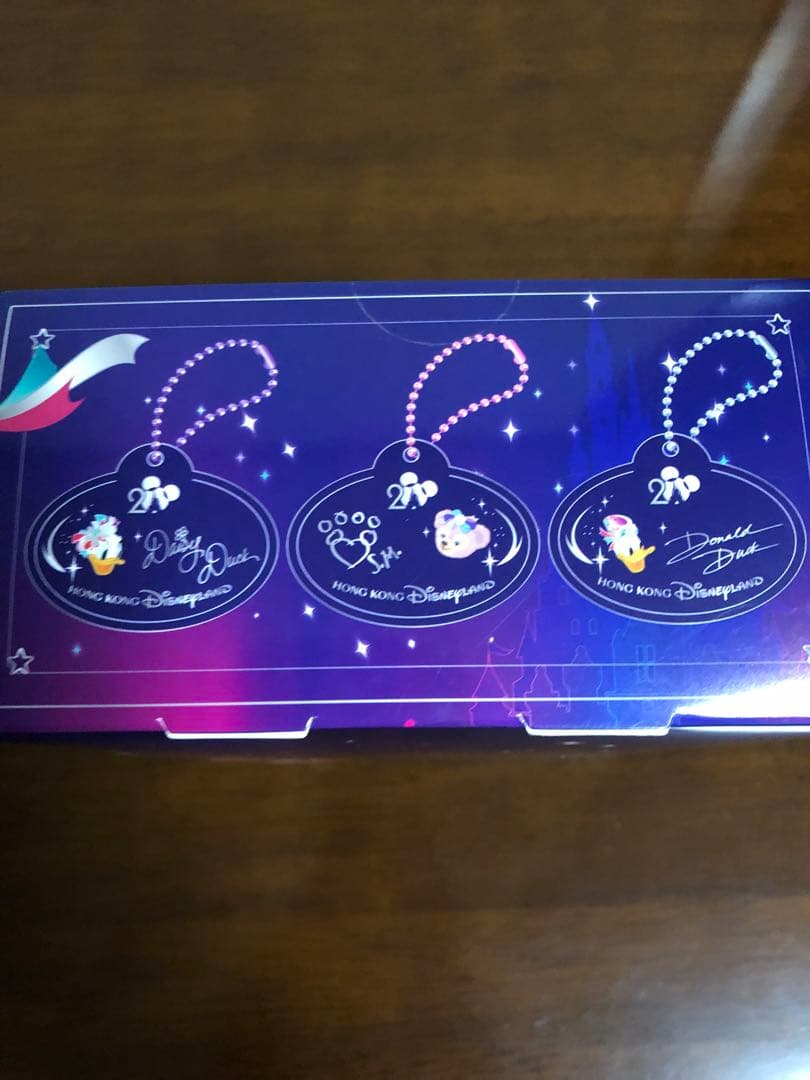 【未開封】香港ディズニー20周年記念 バッグチャーム 11個セット ネームタグ