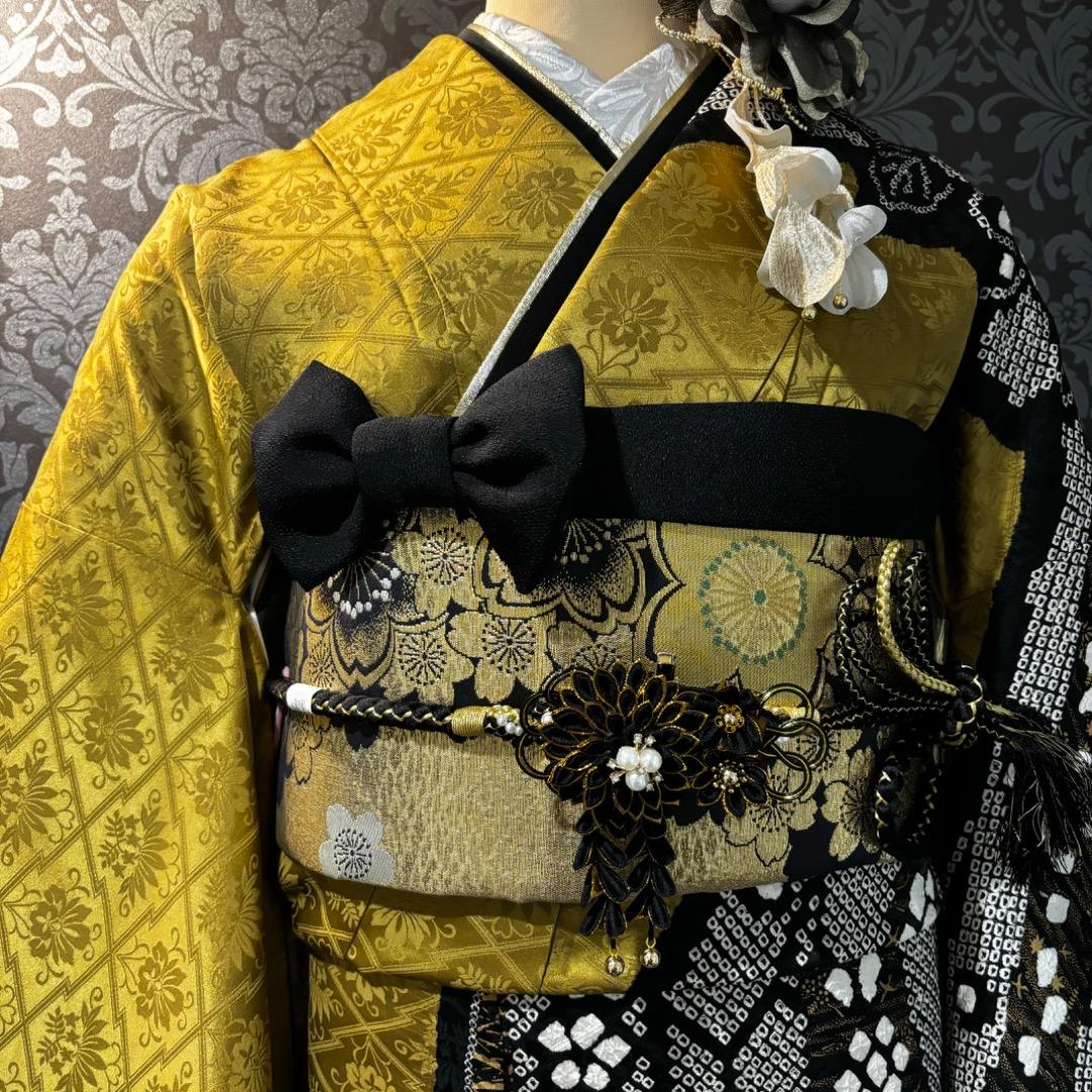 美品　地紋　熨斗　手絞り　金彩　逸品　振袖　フルセット 振り袖