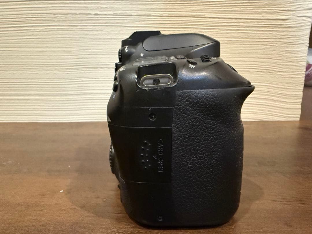 キャノン/Canon EOS 80D ボディ