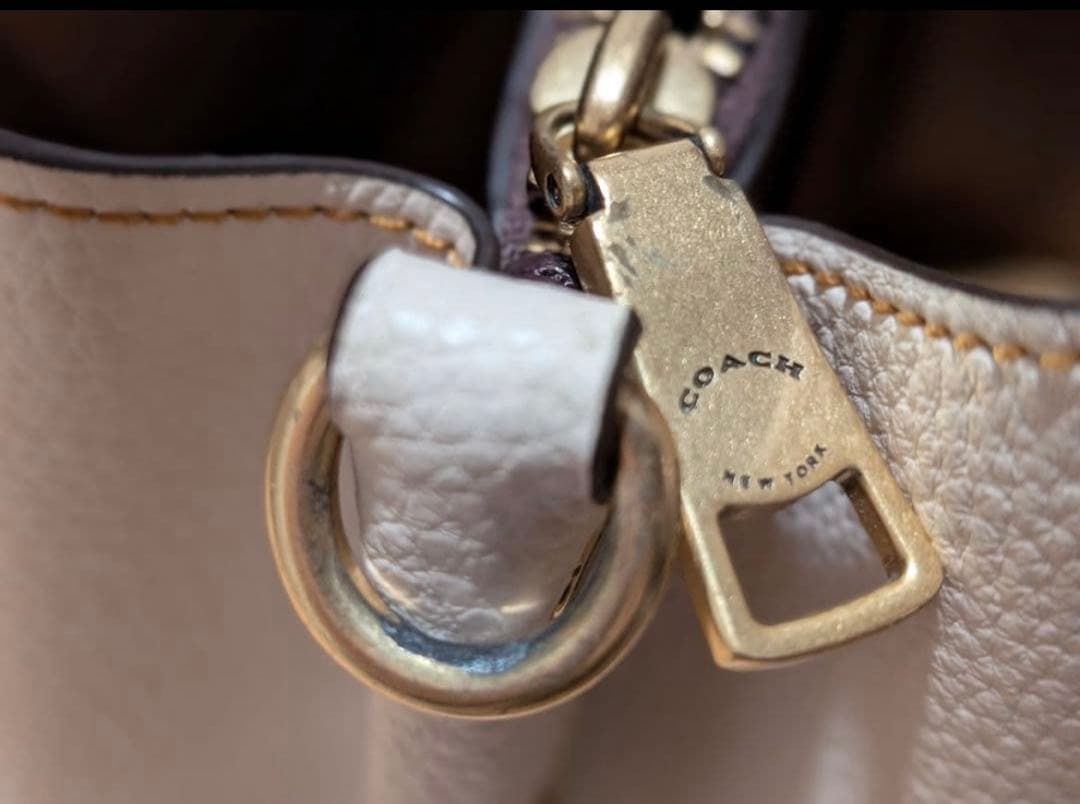 【美品人気モデル】COACH ウィロウショルダーバッグ　ホワイト