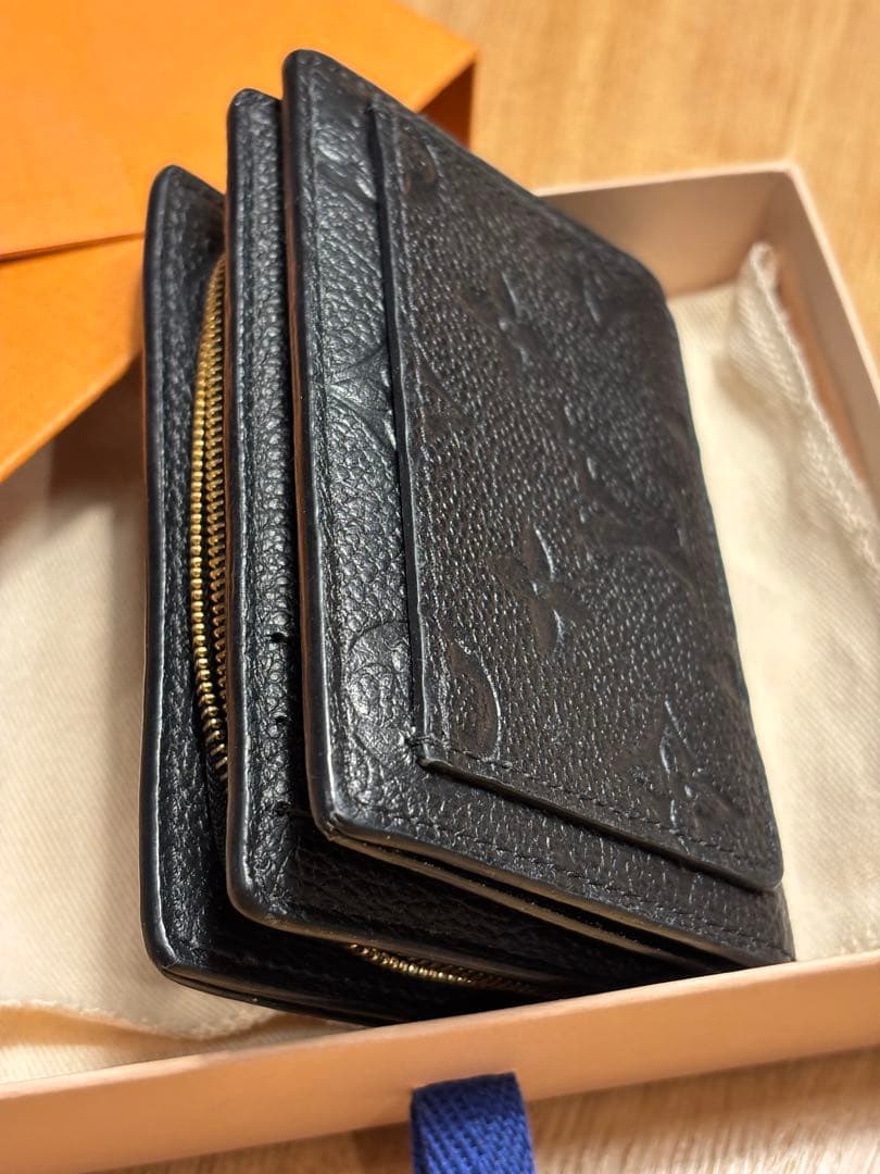 Louis Vuitton ミニ財布 M80151 ポルトフォイユ・クレア 黒