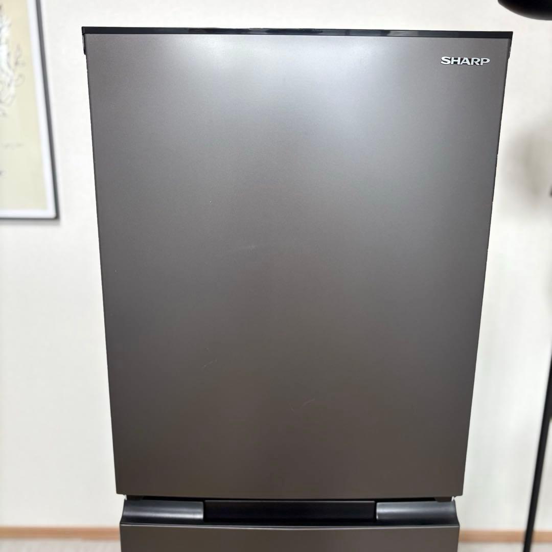 2022年製 冷蔵庫 一人暮らし 単身用 小型 3ヶ月保証付 送料無料 シャープ