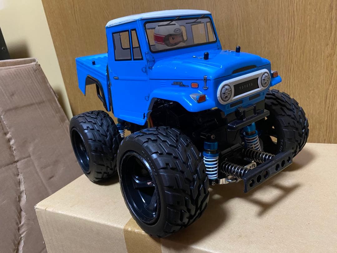 タミヤXB gf-01 40ランドクルーザー　オプション多数付き　お買い得！