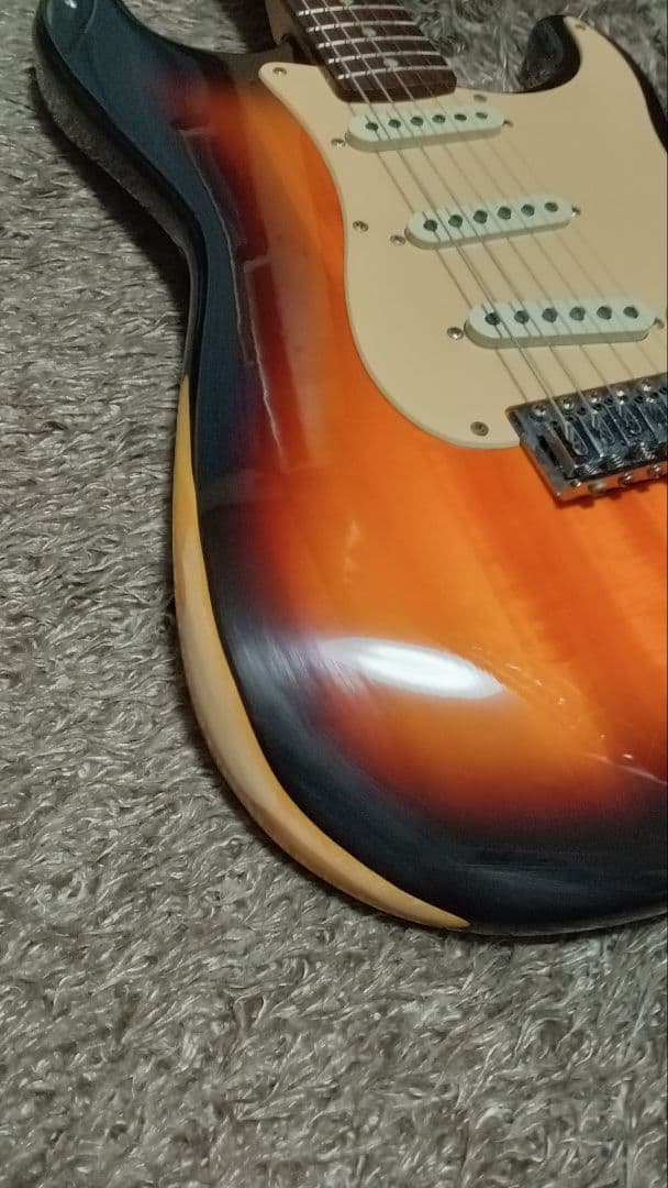 サンバースト エレキギター
