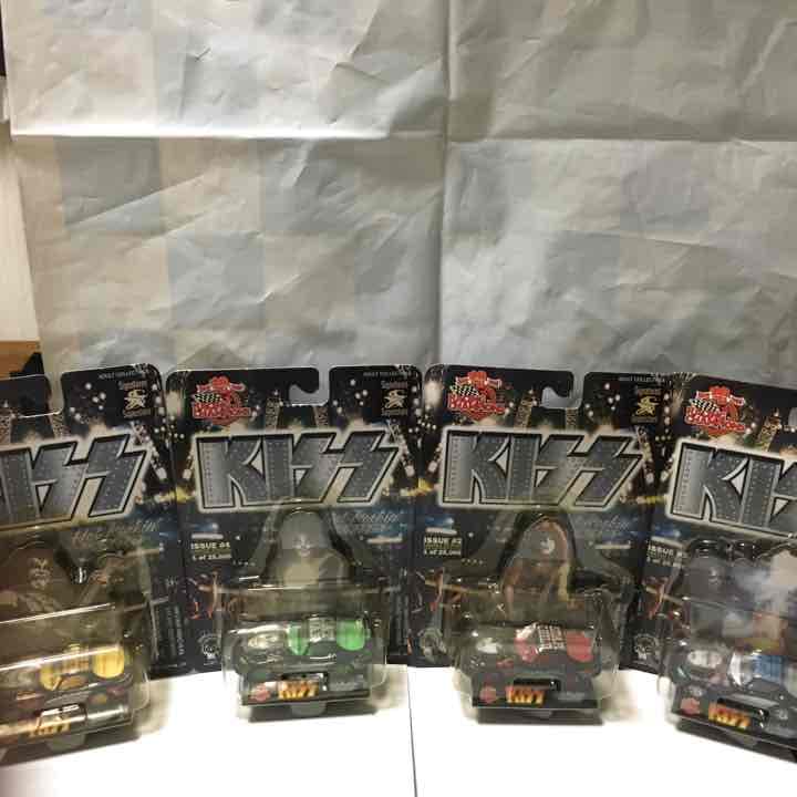 レーシングチャンピオン KISS 4種セット