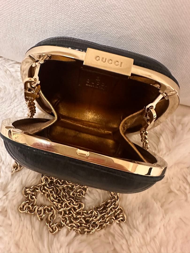 GUCCI ブラック パーティーバッグ ゴールドチェーン