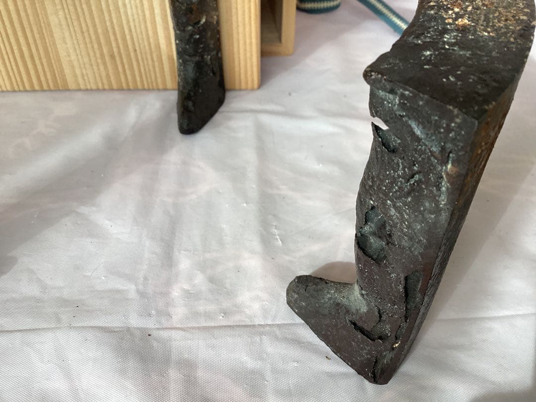 作家物　茶道具　釜師　木村一無　虫喰五徳　鉄製 茶釜台 栞・木箱付き