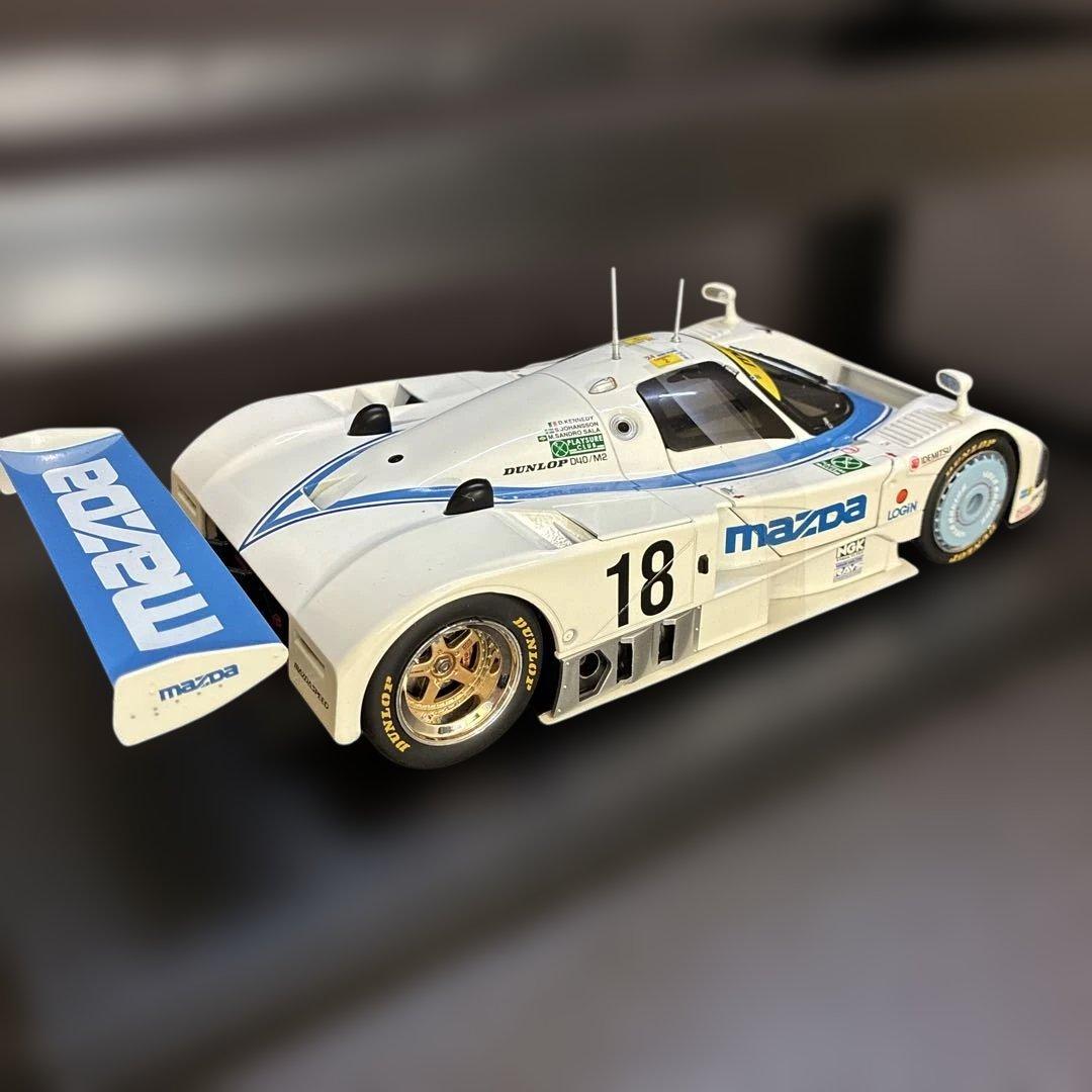 021 マツダ Mazda 787B ルマン18号車 1/18スケール ミニカー