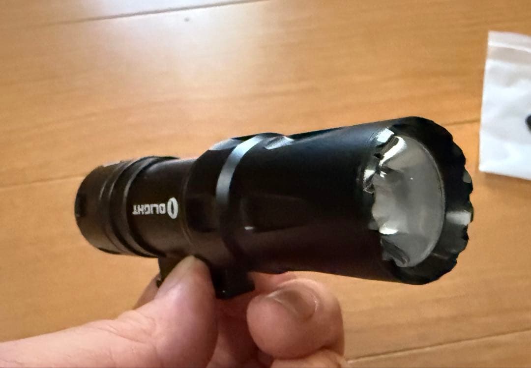 【ほぼ新品】OLIGHT(オーライト) ODIN MINI ウェポンライト