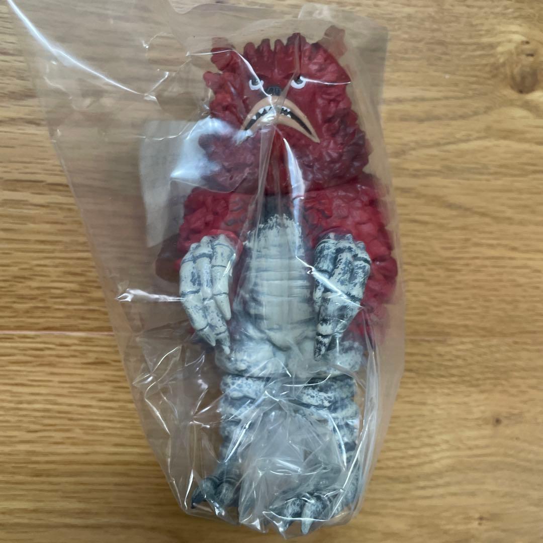 ウルトラ怪獣シリーズプレミアム 総天然色ウルトラQ 『ガラモン ペギラ ゴメス』