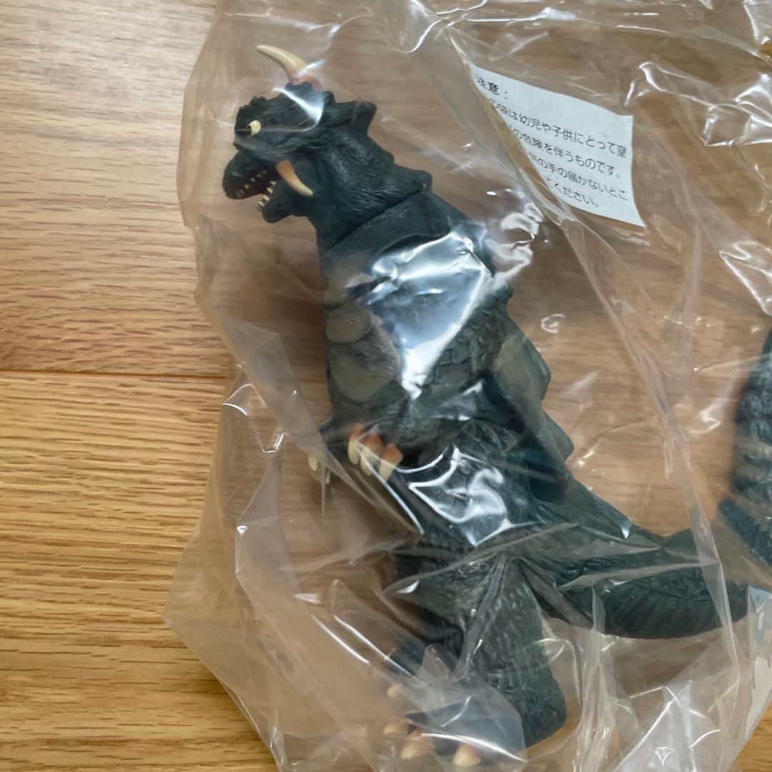 ウルトラ怪獣シリーズプレミアム 総天然色ウルトラQ 『ガラモン ペギラ ゴメス』