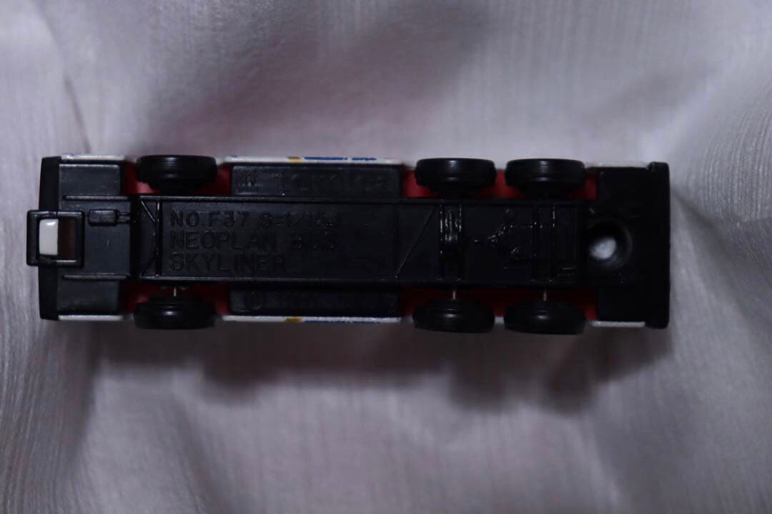 日本製　トミカ　外国車シリーズ　ネオプランバス　スカイライナー　青箱　F37