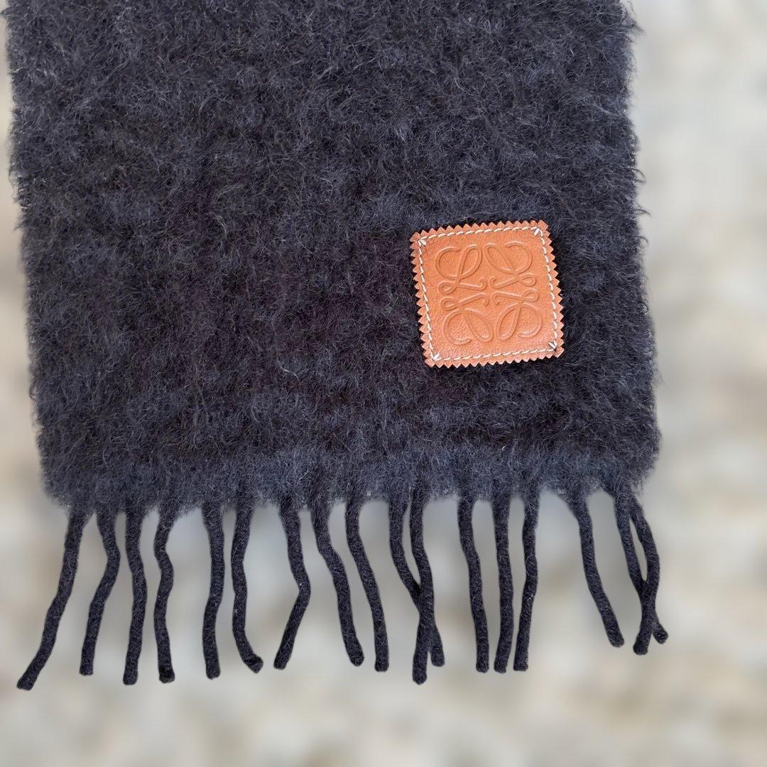 ロエベ マフラー