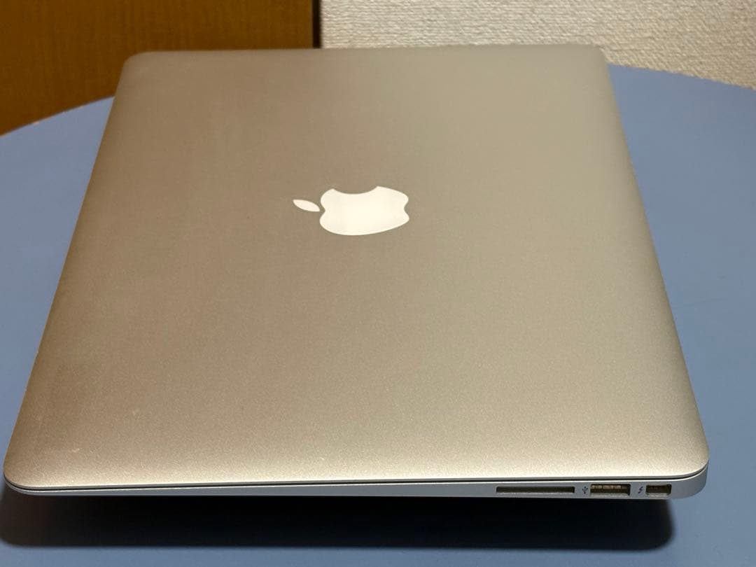 Apple MacBook Air 13インチ/8GB/256GB/良品