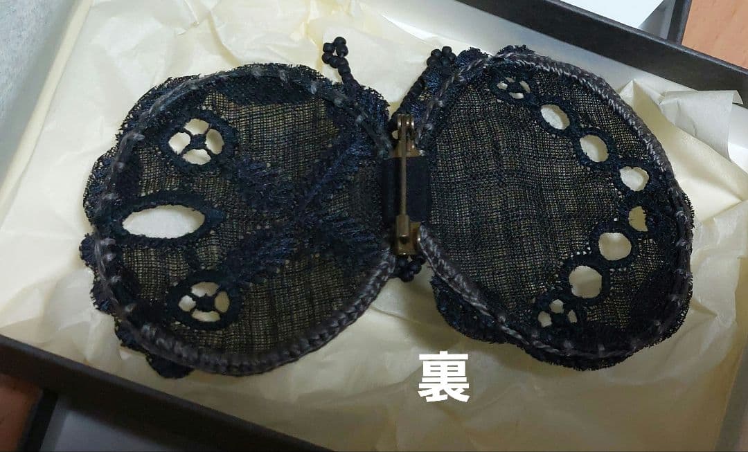 ミナペルホネン　sound drop　コサージュ