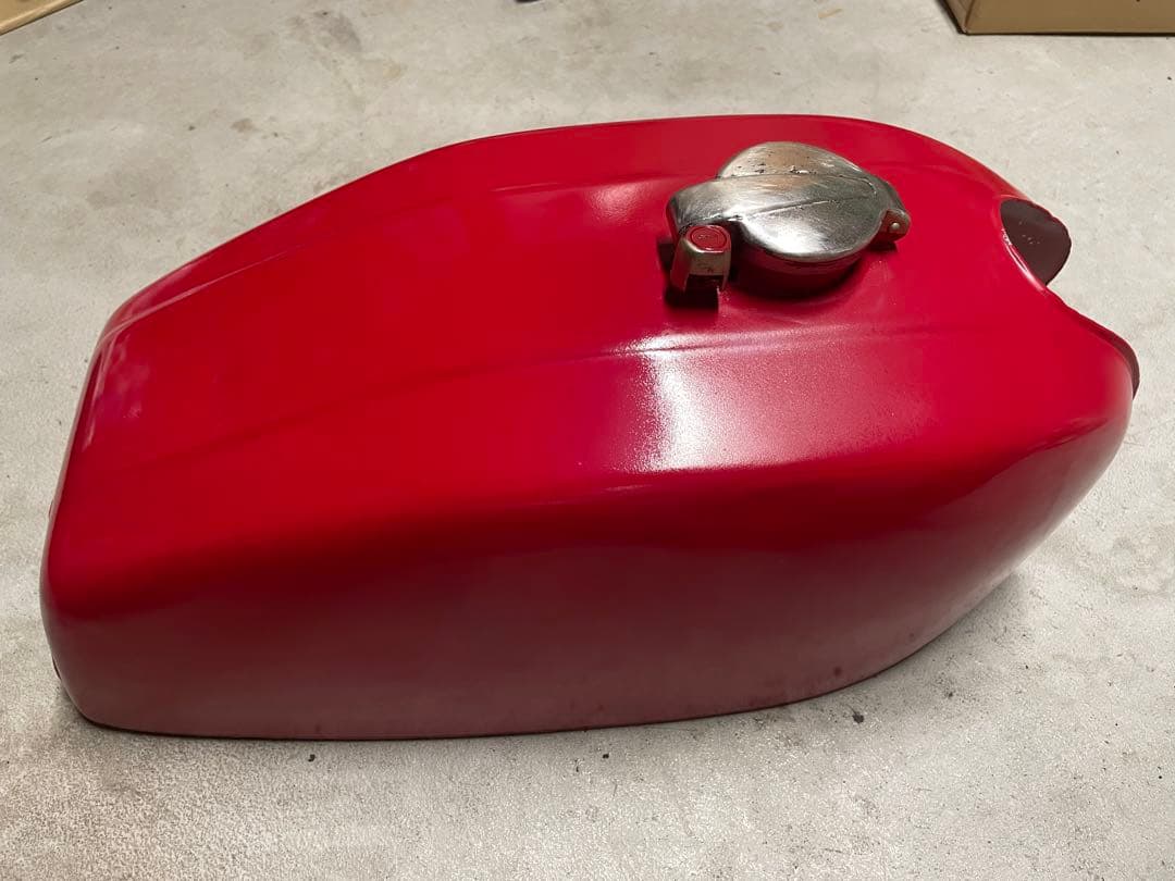 燃料タンク CB400four ヨンフォア