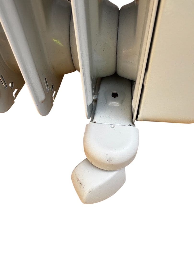 デロンギデジタルラディアントオイルヒーター KHD410812-GC