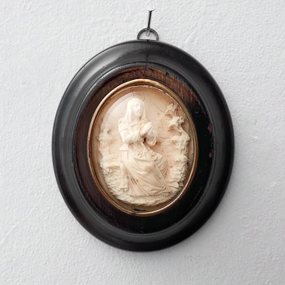 アンティーク　メダイヨン　1800年代　フランス　聖母マリア　石膏　ガラスドーム