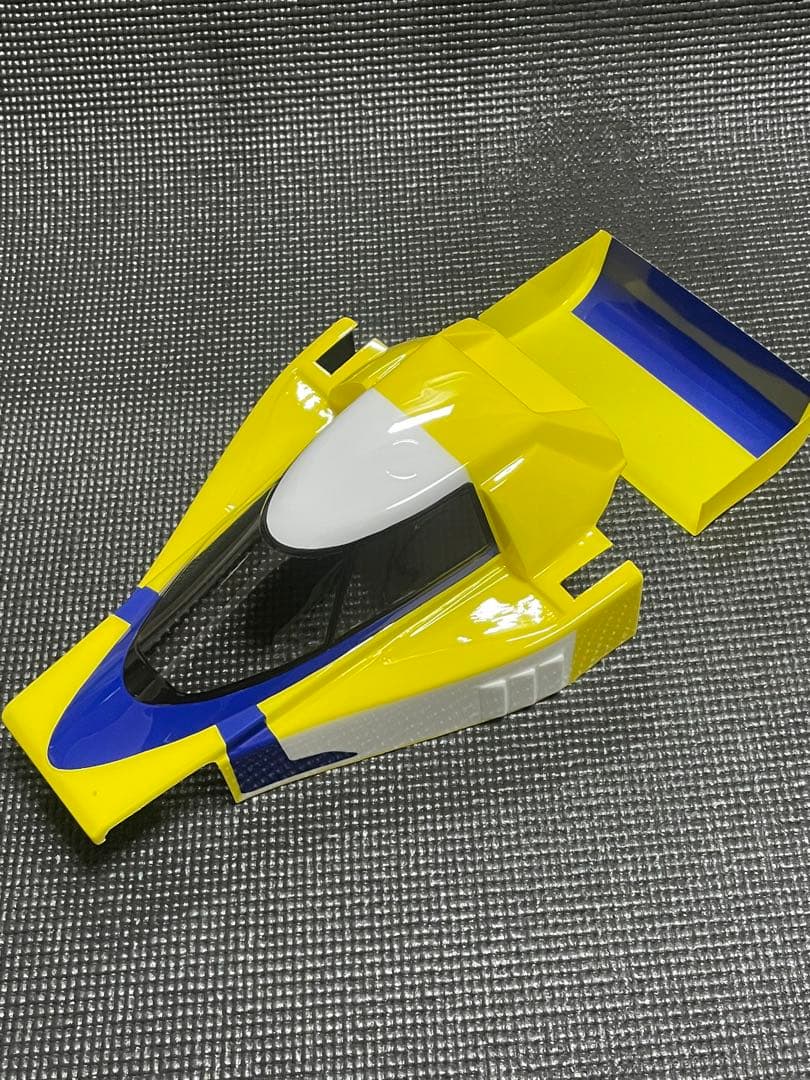ヨコモ ドックファイター用塗装済ボディ