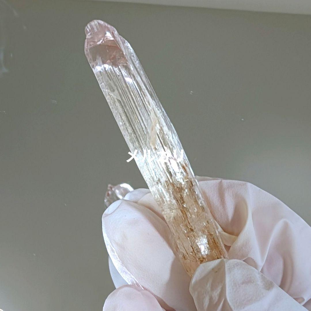 イエロークンツァイト原石