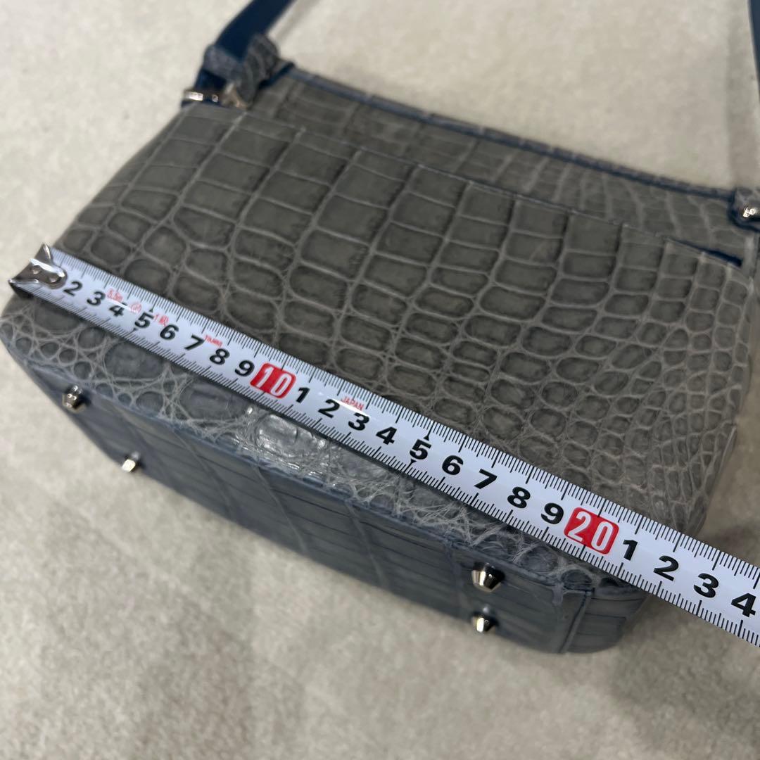 り*様 【極美品】　JRA認定　クロコダイル　ショルダーバッグ　ブルーグレー