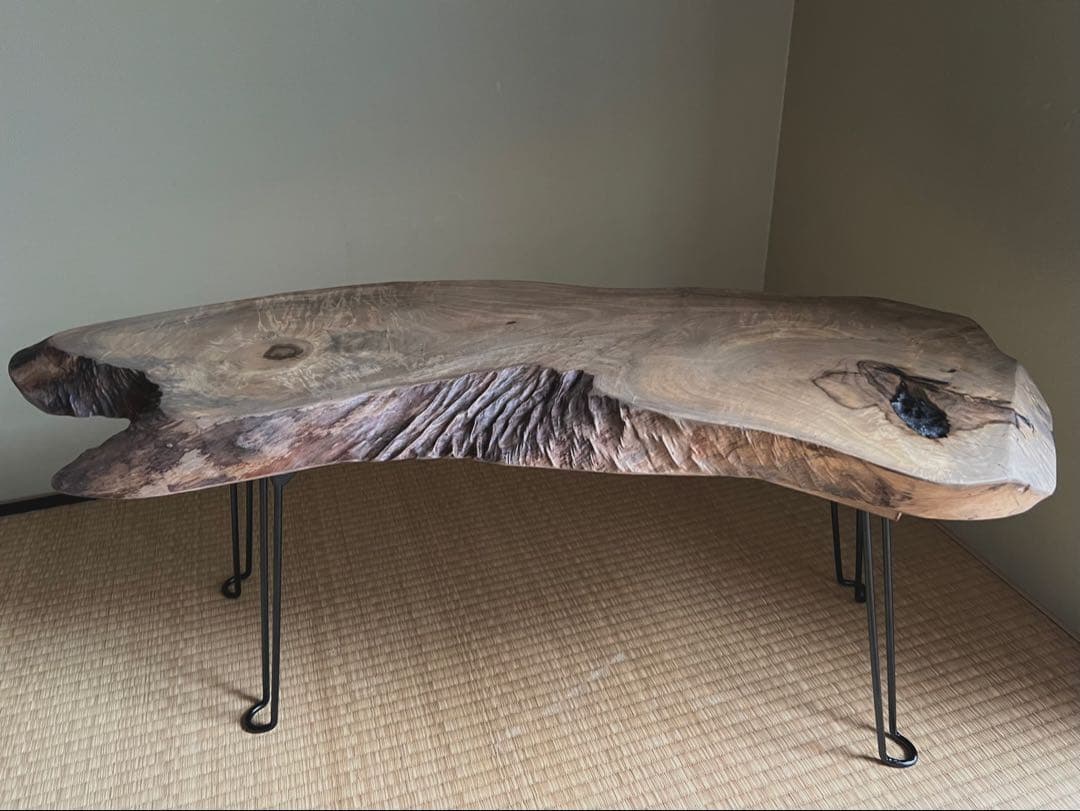 天然木　一枚板ローテーブル