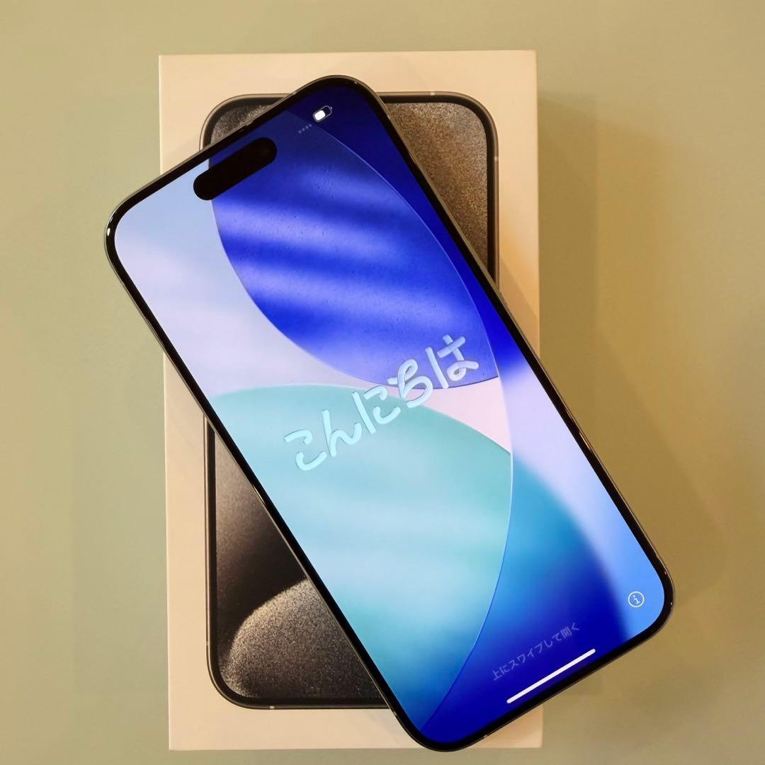 F*J様 iPhone 15 Pro ホワイトチタニウム 256GB SIM フ